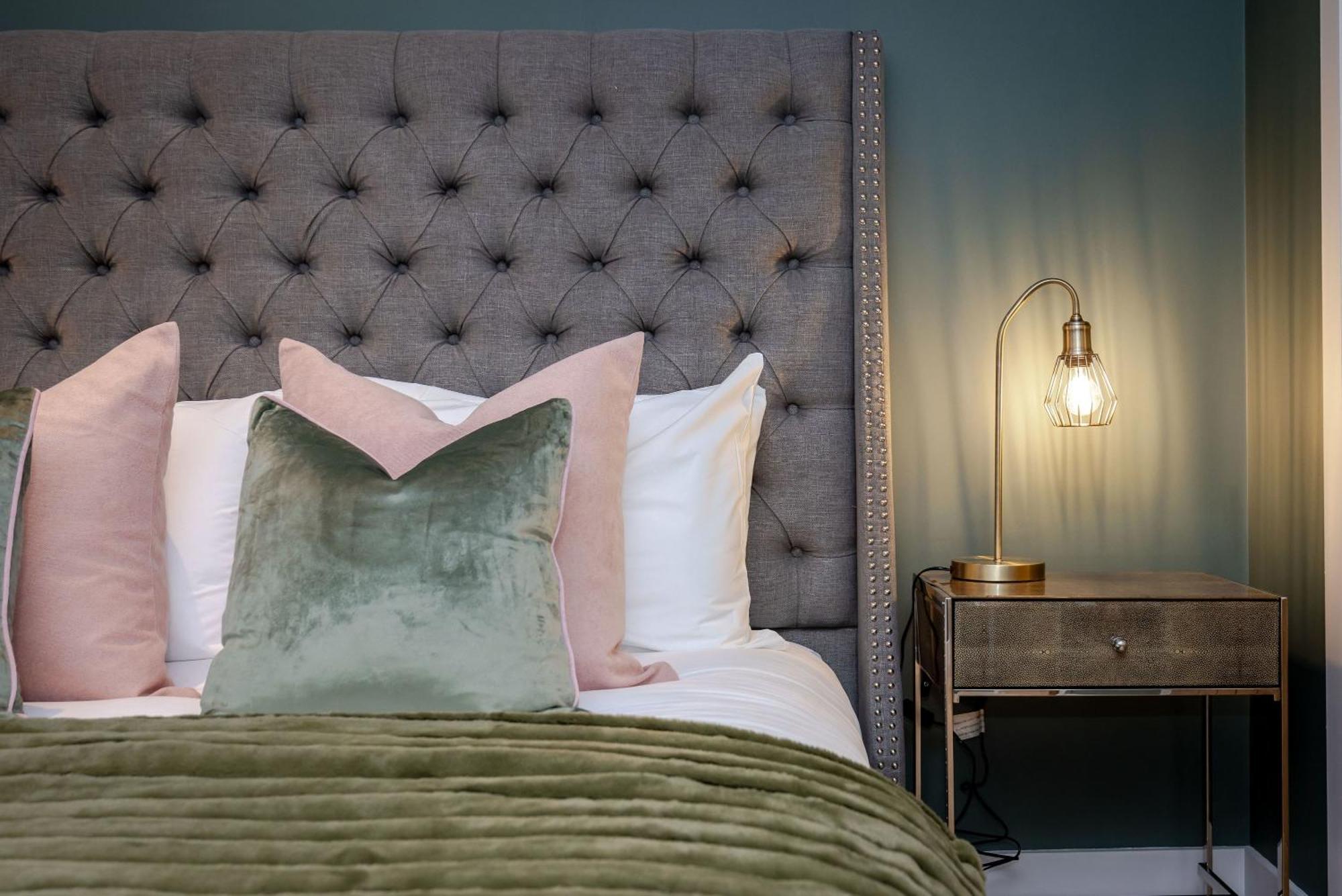 Dragon Suites - City Centre 2 Bed Luxury Mews House Эдинбург Экстерьер фото